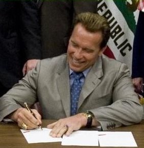 Arnold Schwarzenegger, marijuana bill
